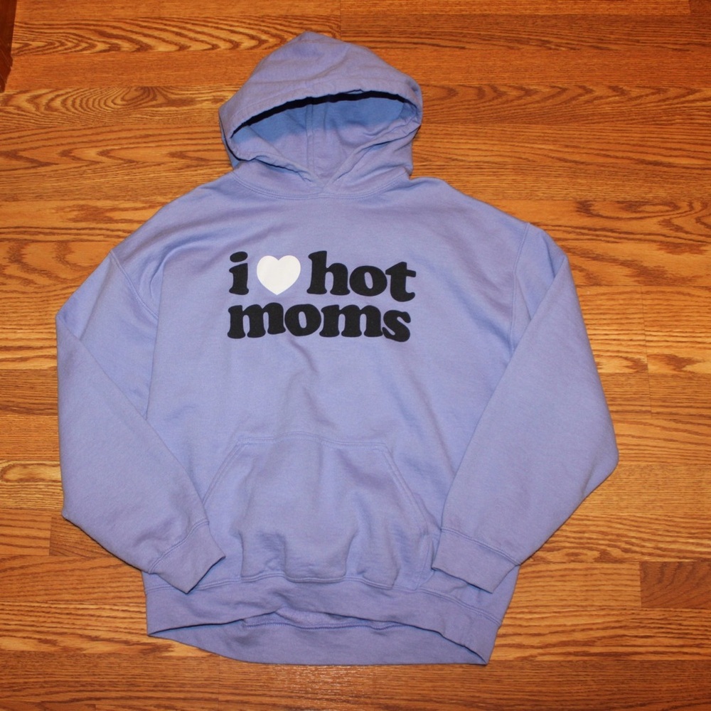 Danny Duncan merch 'I Love Hot Moms' purple unisex large